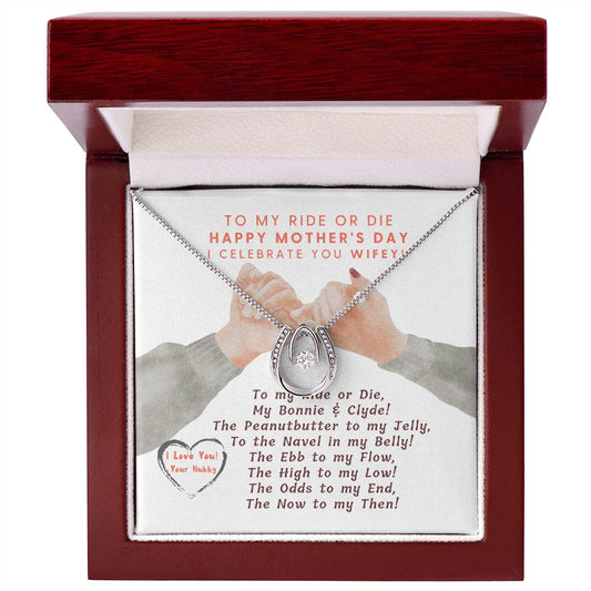 Be my Bonnie & Clyde - Lucky in Love Necklace - Perfect Gift for the Woman you're in Love with - I Love you honey!