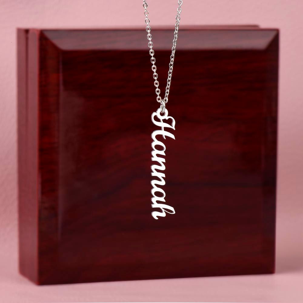 Collar con nombre vertical - PERSONALIZADO Verticalmente - No se puede obtener más "Personal" que TU nombre - ¡EL MEJOR regalo de todos!